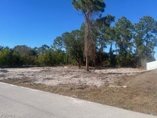 3316 25th ST SW, Lehigh Acres, FL 33976
