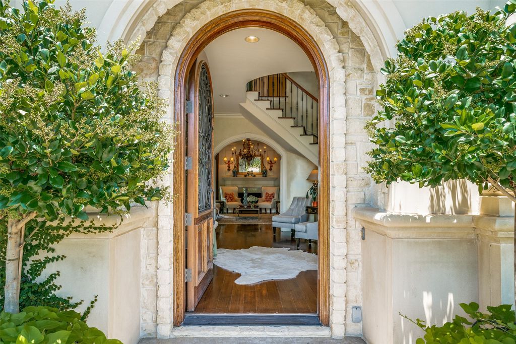 950 Sugar Ridge Road, Ennis, TX 75119