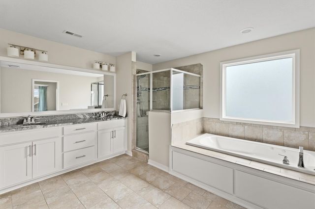 210 Dunham Drive, Waukee, IA 50263