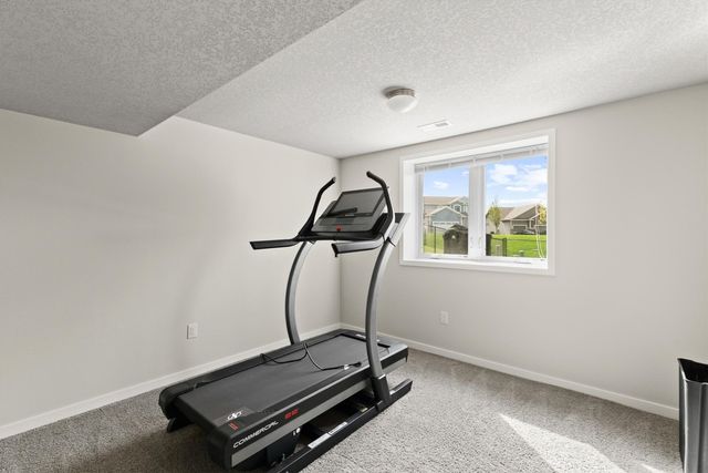 210 Dunham Drive, Waukee, IA 50263