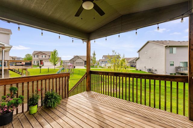 210 Dunham Drive, Waukee, IA 50263