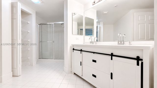 17150 N Bay Rd 2602, Sunny Isles Beach, FL 33160