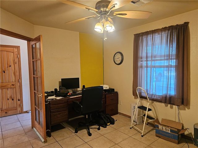 672 Lilac Lane, Bullhead City, AZ 86442