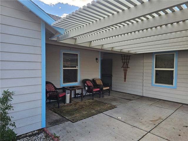 672 Lilac Lane, Bullhead City, AZ 86442