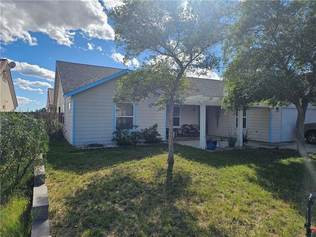 672 Lilac Lane, Bullhead City, AZ 86442