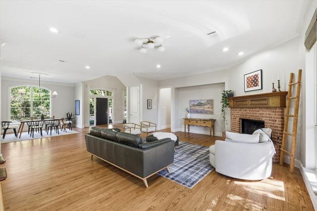 827 Cambridge Manor Lane, Coppell, TX 75019