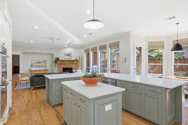 827 Cambridge Manor Lane, Coppell, TX 75019