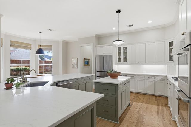 827 Cambridge Manor Lane, Coppell, TX 75019