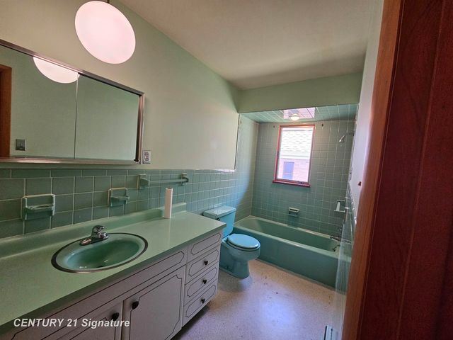 5000 Fergus Road, Saint Charles, MI 48655