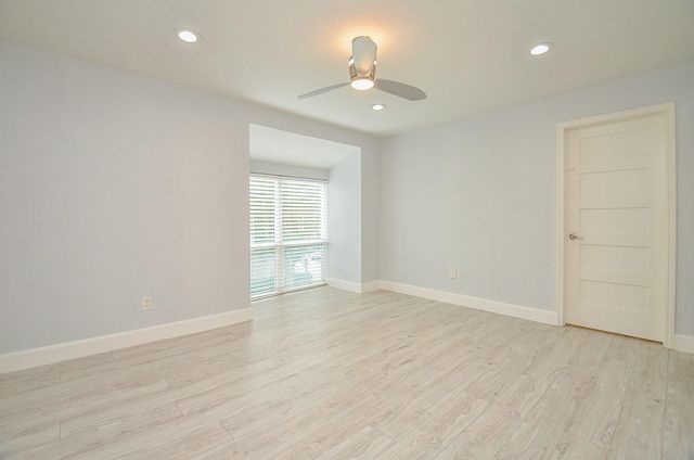 12633 Memorial Drive 174, Houston, TX 77024