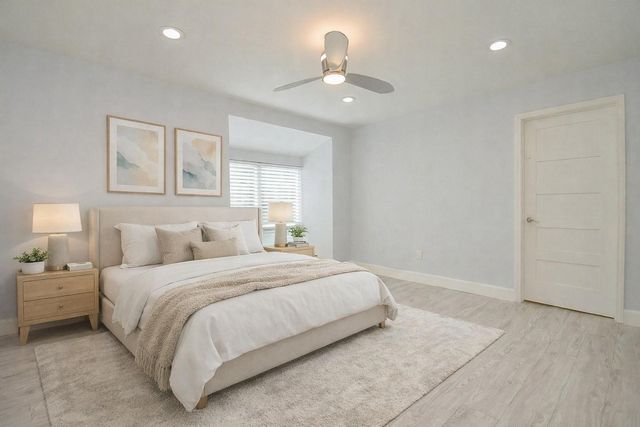 12633 Memorial Drive 174, Houston, TX 77024