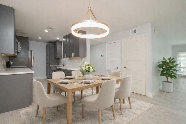 12633 Memorial Drive 174, Houston, TX 77024