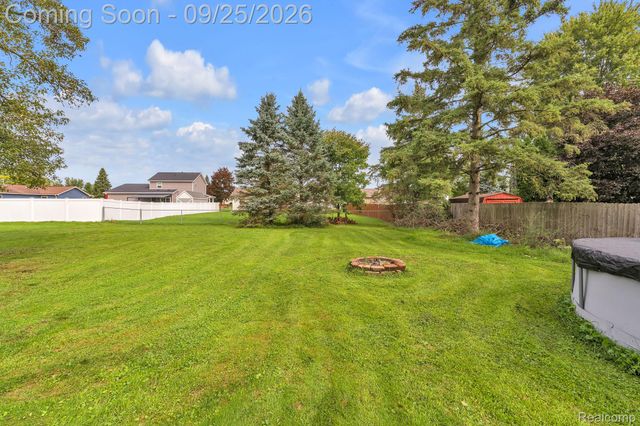 6155 E Maple Avenue, Burton, MI 48439