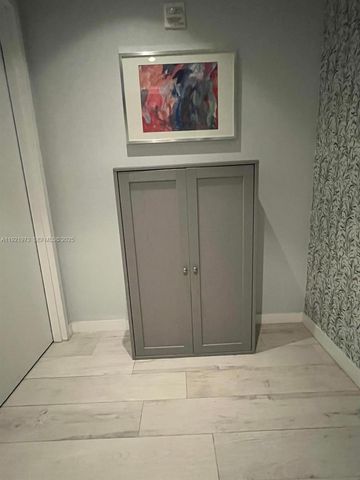 480 NE 31st St 804, Miami, FL 33137