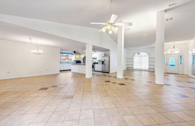 9720 Parker Lake Circle, Navarre, FL 32566