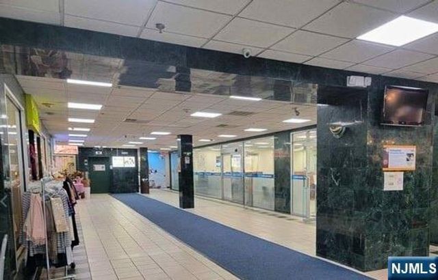 225 Broad Avenue 210, Palisades Park, NJ 07650