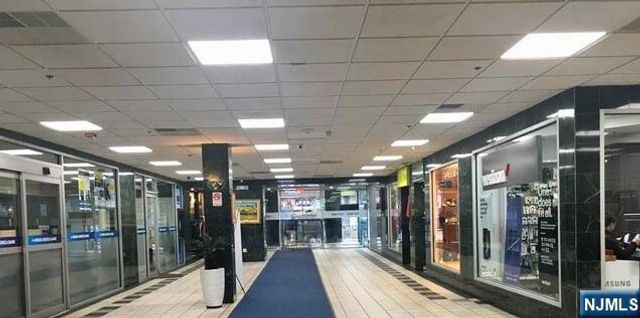 225 Broad Avenue 210, Palisades Park, NJ 07650