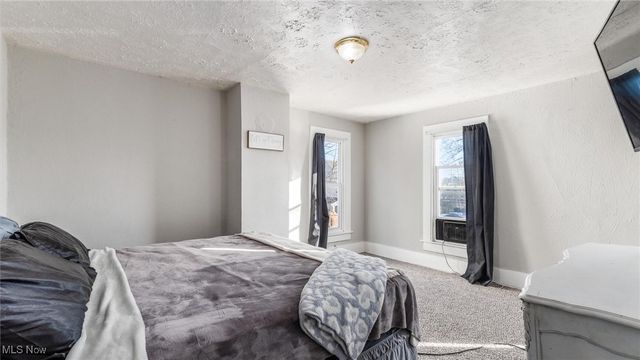 405 Foster Avenue, Cambridge, OH 43725