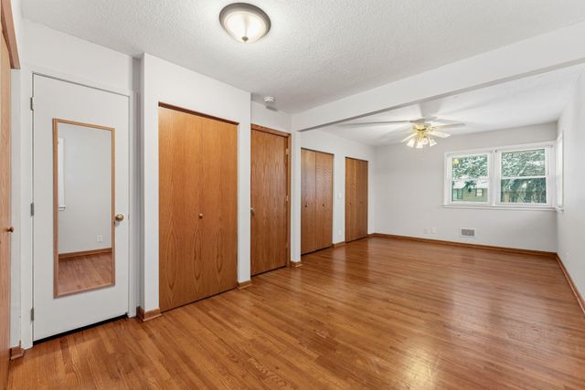 4832 Maryland Avenue N, Crystal, MN 55428