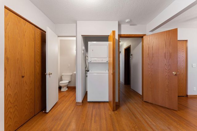 4832 Maryland Avenue N, Crystal, MN 55428