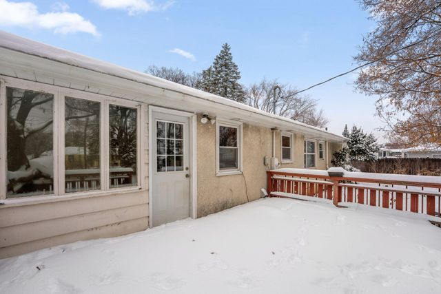 4832 Maryland Avenue N, Crystal, MN 55428