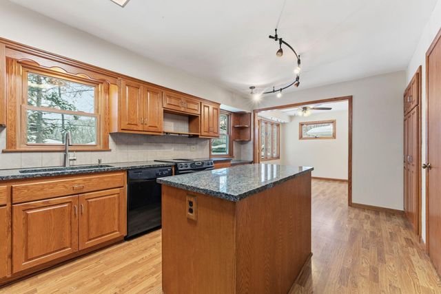 4832 Maryland Avenue N, Crystal, MN 55428