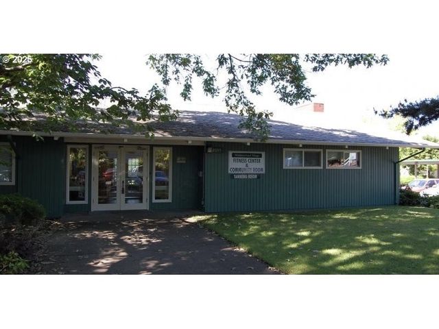 2161 W 16TH Ave, Eugene, OR 97402