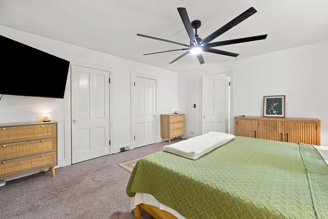 1718 W 9th Street, Davenport, IA 52804