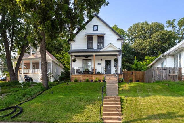 1718 W 9th Street, Davenport, IA 52804