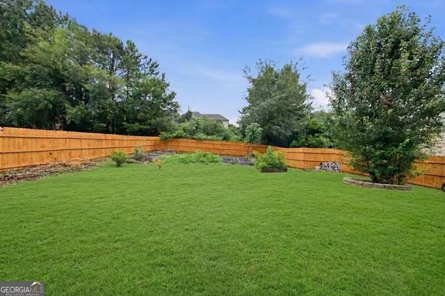 795 Miller Run, Atlanta, GA 30349