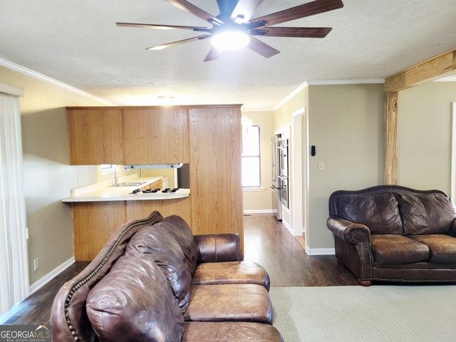 8321 County Rd 289, Lanett, AL 36863