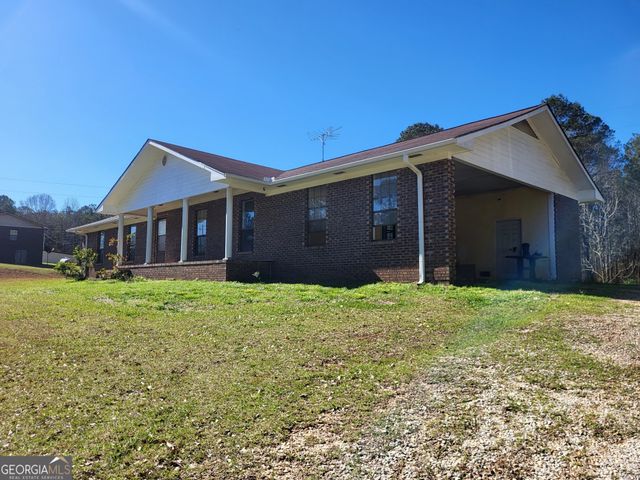 8321 County Rd 289, Lanett, AL 36863
