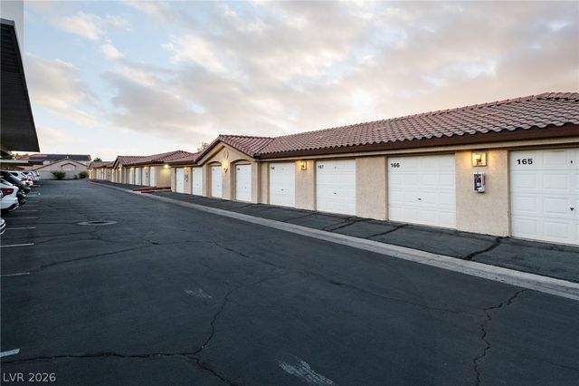8501 West University Avenue 2081, Las Vegas, NV 89147