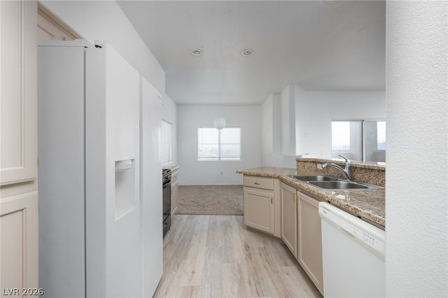 8501 West University Avenue 2081, Las Vegas, NV 89147