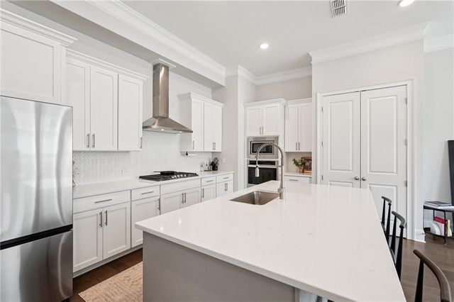 114 Batten Board Way, Woodstock, GA 30189