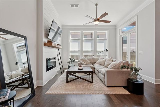 114 Batten Board Way, Woodstock, GA 30189