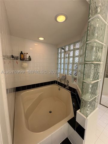 10880 SW 149th Pl, Miami, FL 33196