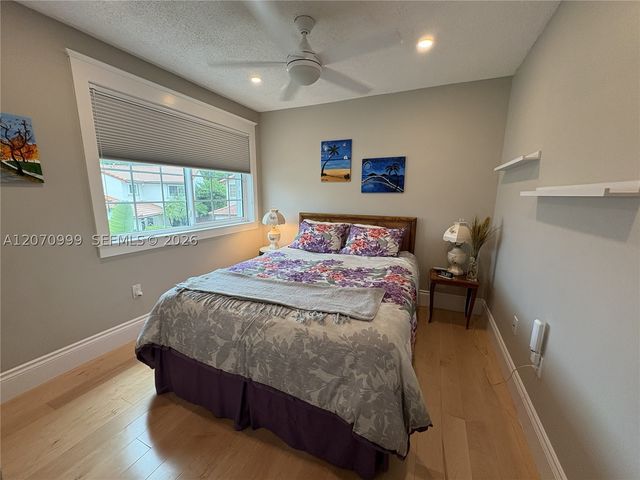 10880 SW 149th Pl, Miami, FL 33196