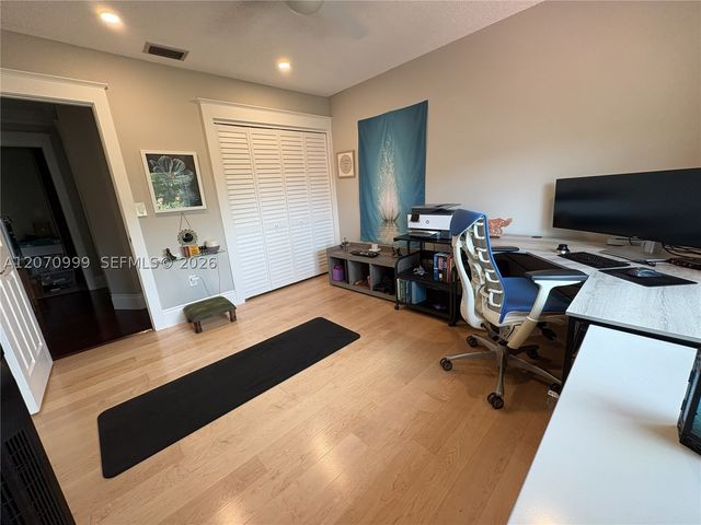 10880 SW 149th Pl, Miami, FL 33196