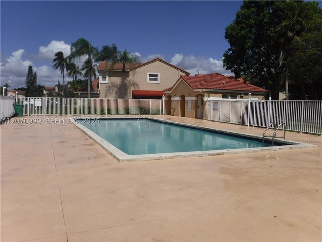 10880 SW 149th Pl, Miami, FL 33196