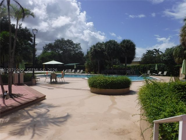 10880 SW 149th Pl, Miami, FL 33196