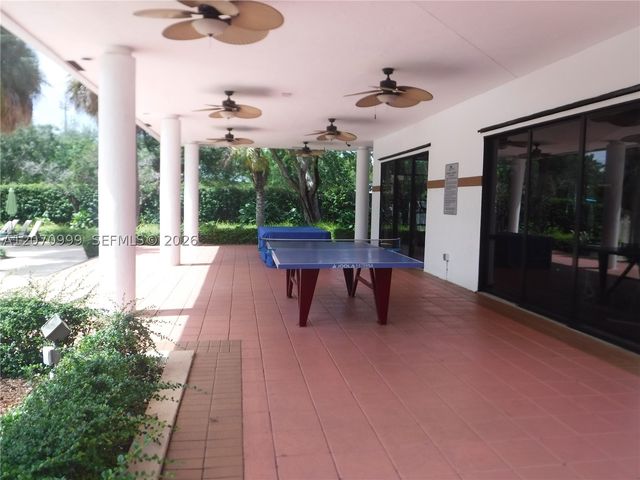 10880 SW 149th Pl, Miami, FL 33196