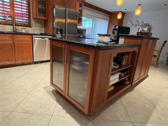 10880 SW 149th Pl, Miami, FL 33196