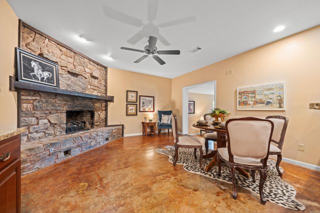 110 Spurwink Lane, Hot Springs, AR 71913