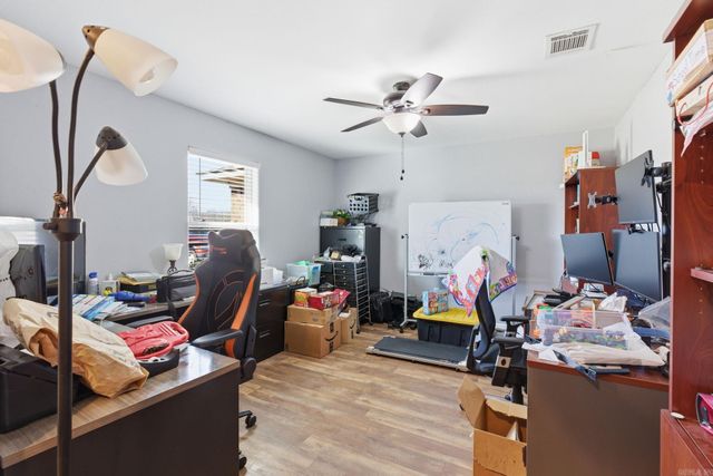 5704 Valentine Rd, North Little Rock, AR 72117