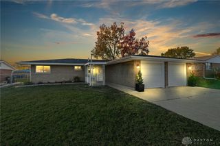 1365 S Maple Avenue, Fairborn, OH 45324