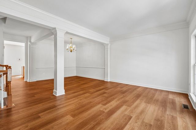 8028 SAMUEL WALLIS ST, Lorton, VA 22079