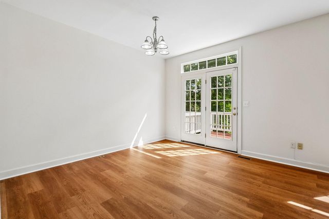 8028 SAMUEL WALLIS ST, Lorton, VA 22079