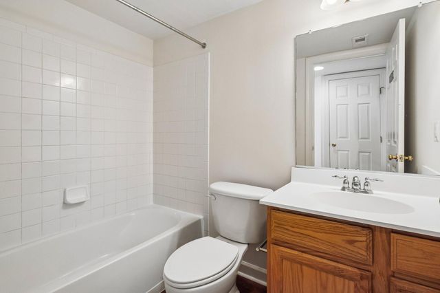 8028 SAMUEL WALLIS ST, Lorton, VA 22079