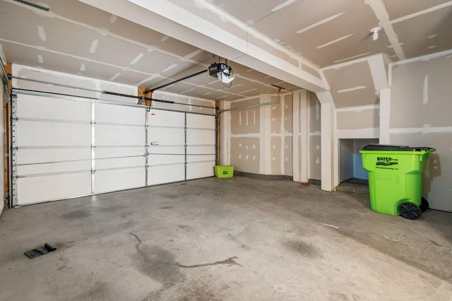 8028 SAMUEL WALLIS ST, Lorton, VA 22079